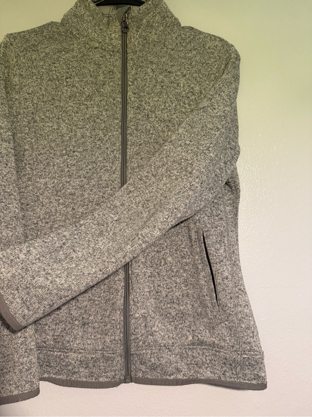 Eddie Bauer Womens Gray Full-Zip Fleece Jacket - Picture 2 of 4